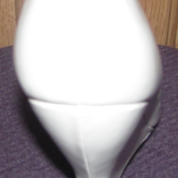 Unique White CAMI Wedge Type Heels 7.5 - Picture 2 of 5
